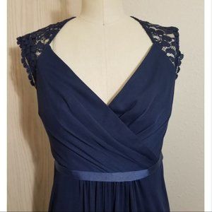 David's Bridal Sleeveless Bridesmaid/ Formal Dress